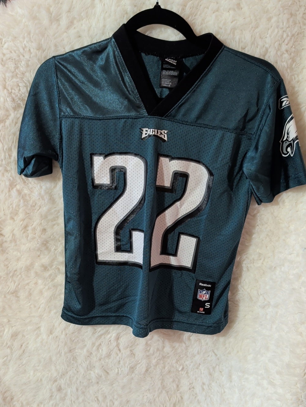 Reebok Kids Eagles #22 Jersey in Midnight Green and Black Size Small (8)